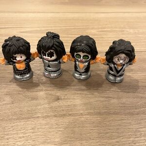 Fisher-Price Rock Band Figures - Black and Silver